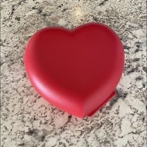 Tupperware Heart Shaped Keeper (red)